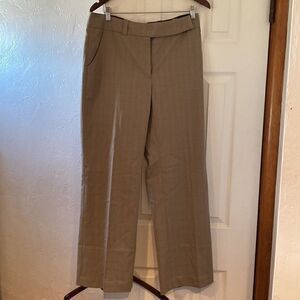 Maxime Katherine Fit Size 10